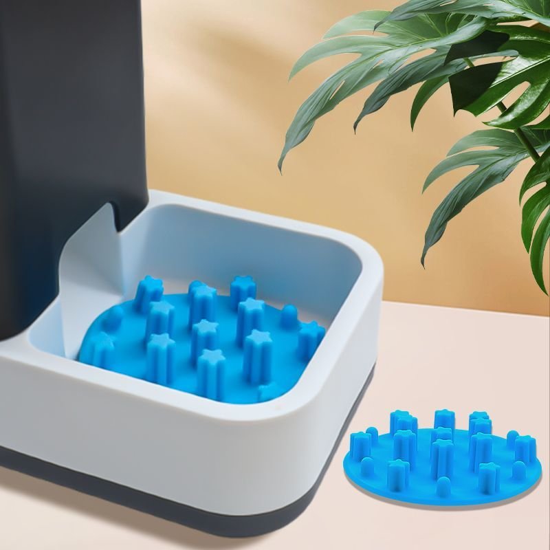 Treat Dispensing Slow Feeder Toy